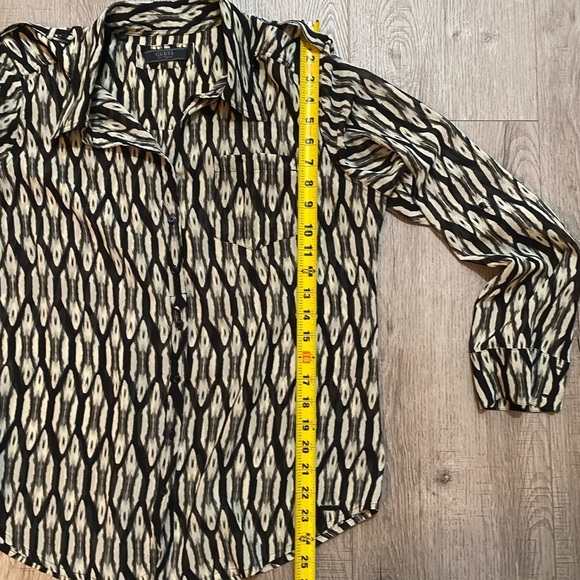 Guess London Sleeve Sheer Button Up Blouse with Roll Tab Sleeves, Large - Picture 12 of 13